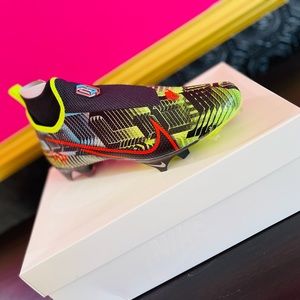 Nike Vapor Edge Pro 360 Mens Football Cleat. Size 11.5. New.